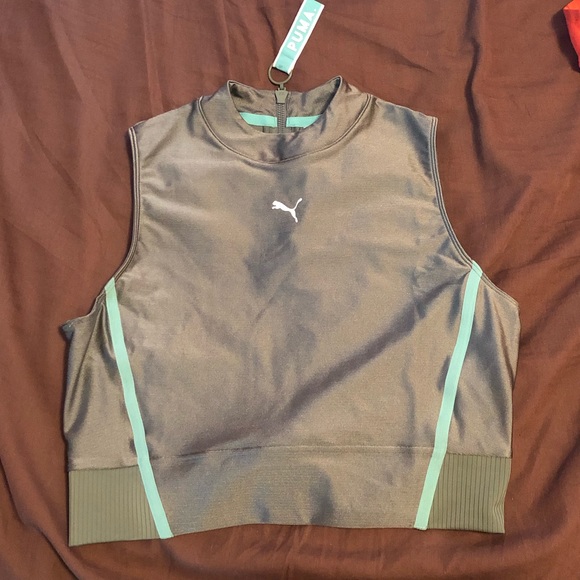 Puma Laurel wreath cute olive Crop Top sports bra - Picture 4 of 7